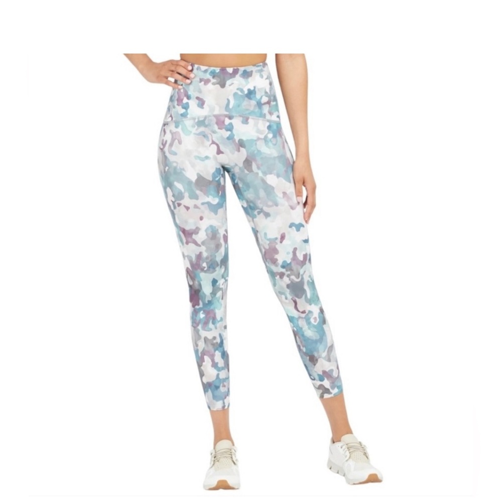 SPANX Booty Boost Active Printed 7/8 Leggings Painted Blue Pastel Camo NWOT